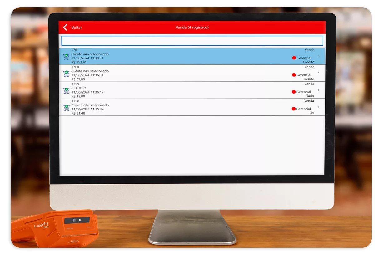 Tela de controle de caixa do NoxMob Gourmet em um monitor, com abertura, sangria e suprimento